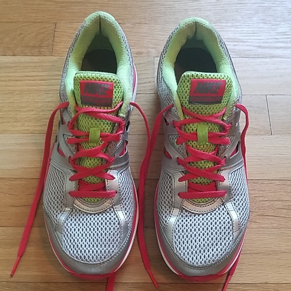 Nike Shoes - NIKE DUAL FUSIONLITE SHOES SIZE 9.5